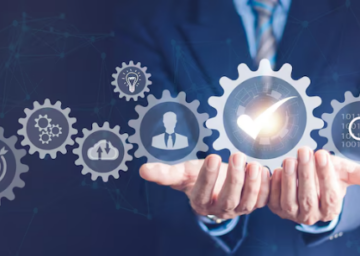 Quality Monitoring avec IA, incluant des icônes représentant l’intelligence artificielle, des tableaux de bord et des graphiques pour analyser les interactions client